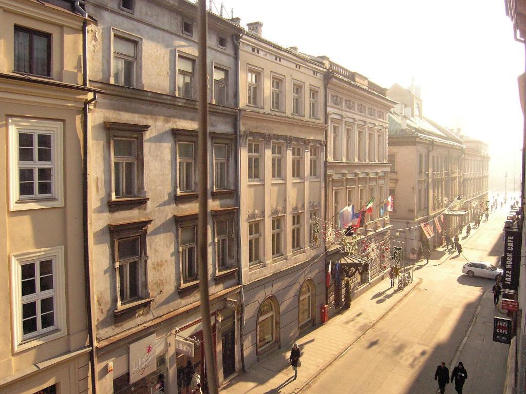 Nicholas Apartment