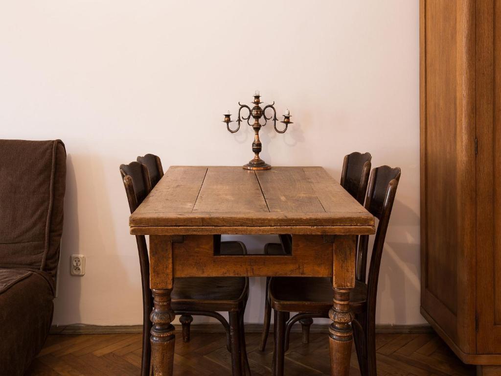 Nicholas Apartament